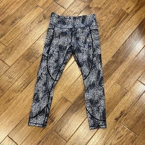 ZYIA Black/White Light N’ Tight Leggings